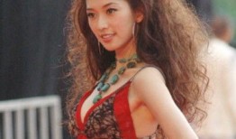 湖州女孩爆料新闻视频播放,揭秘事件背后真相